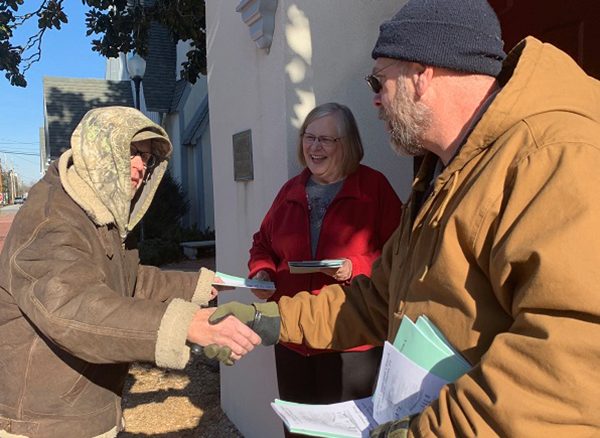 Greeting-2-on-Sunday-600x438