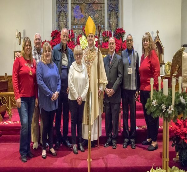 Bishop-122425-640x675